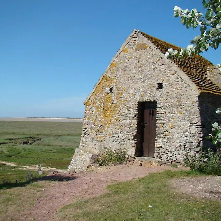 La Mer, 50m De La Hébergement de vacances Saint-Germain-sur-Ay
