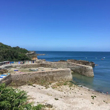 La Mer, 50m De La Feriehus